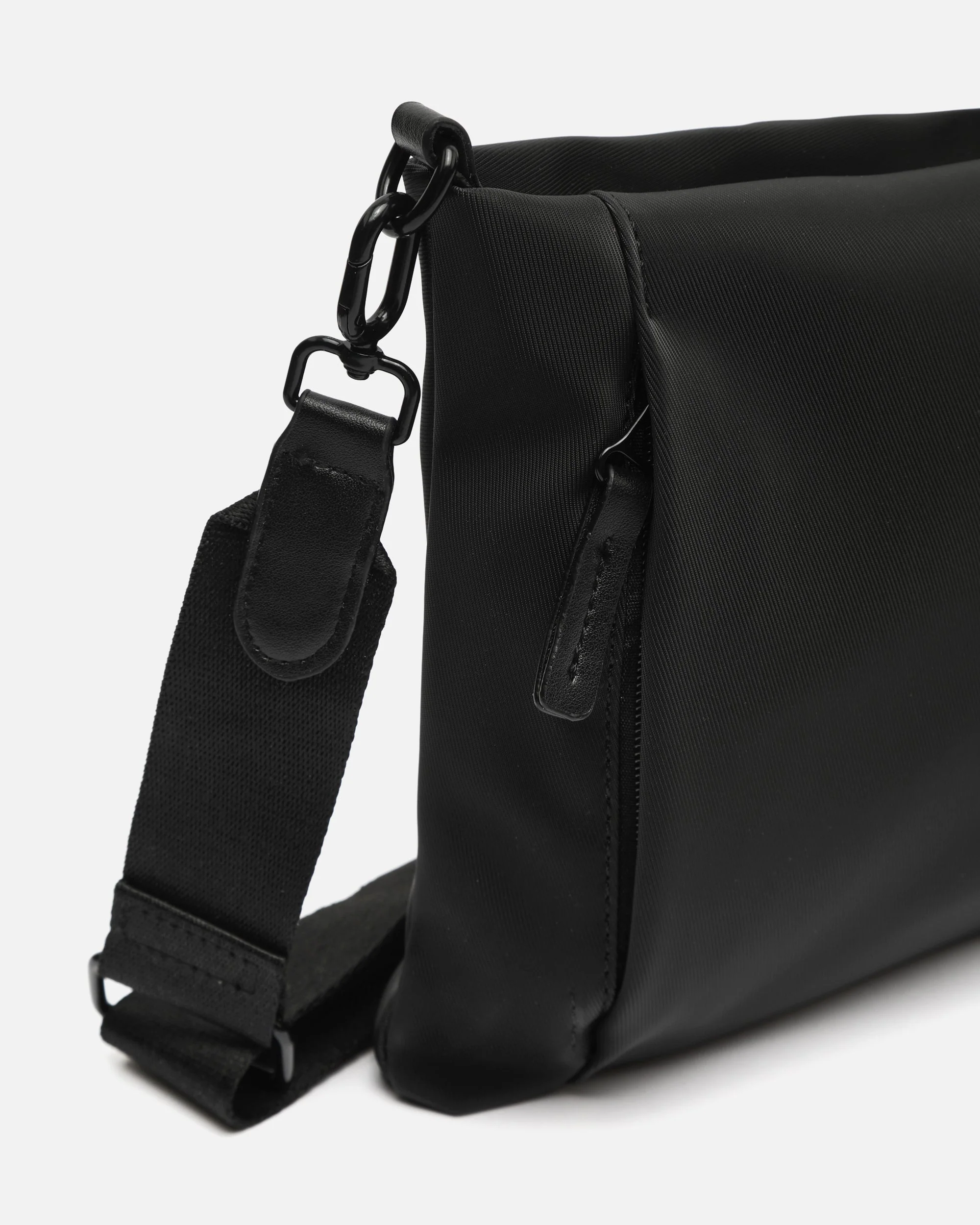 Danela bolso bandolera pequeño en nylon - Image 16