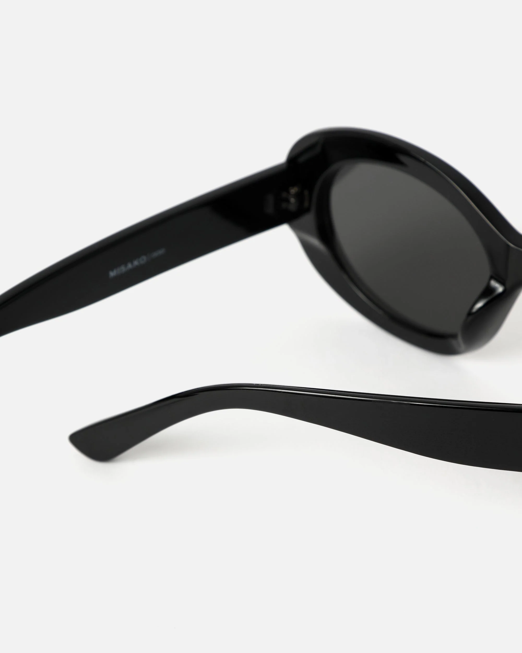 Edelmira gafas de sol ovaladas con montura de pasta - Image 3