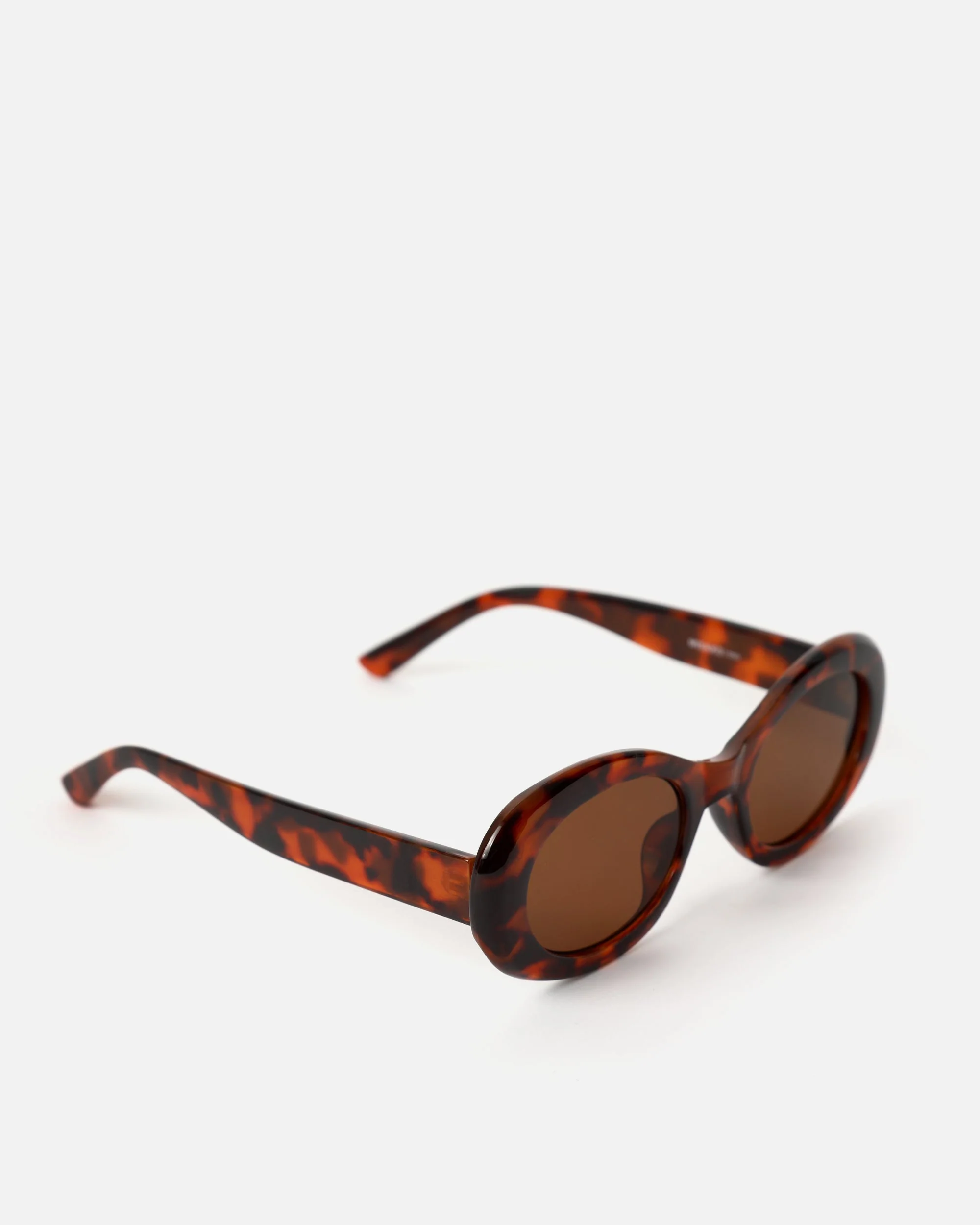 Edelmira gafas de sol ovaladas con montura de pasta - Image 5