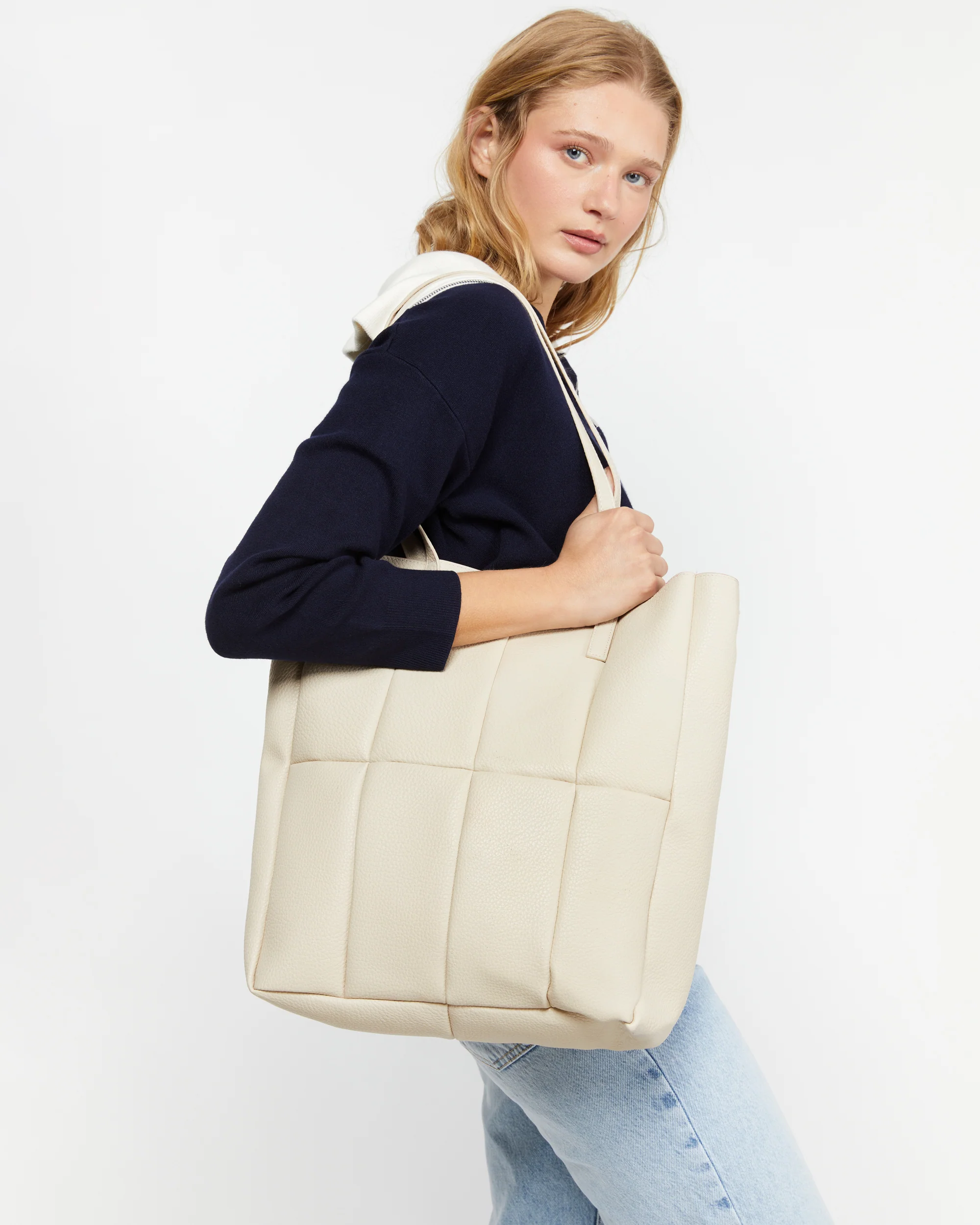 Kitus bolso shopper grande acolchado con bolsa interior ED. - Image 2