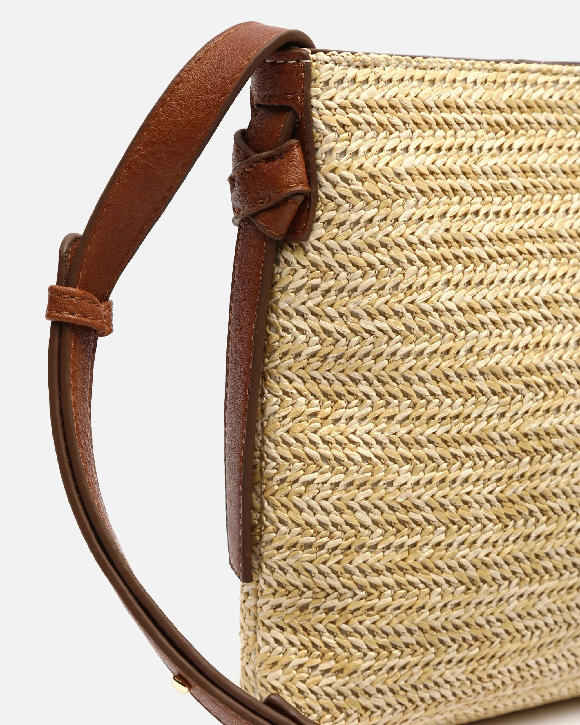 Notis bolso bandolera efecto rafia - Image 3