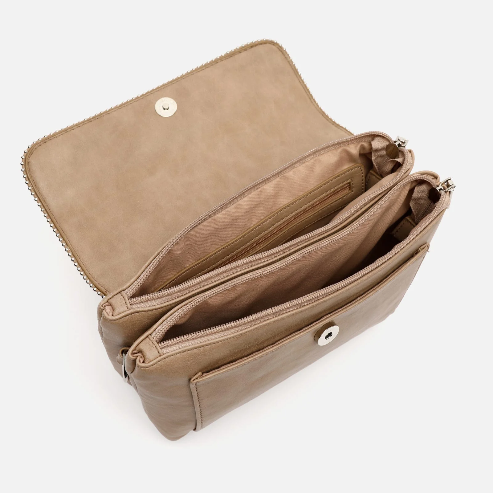 Sibilas bolso bandolera con solapa y detalles metálicos - Image 10